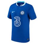 chelsea-home-stadium-shirt-2022-23_ss4_p-13303269+pv-1+u-dklq4cd4jeasz82oh4t0+v-bfcd64f9be3a4b47a21bf858008be62f