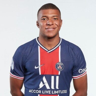 Kylian Mbappé football jersey online